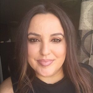 Meet your Posher, Tracy